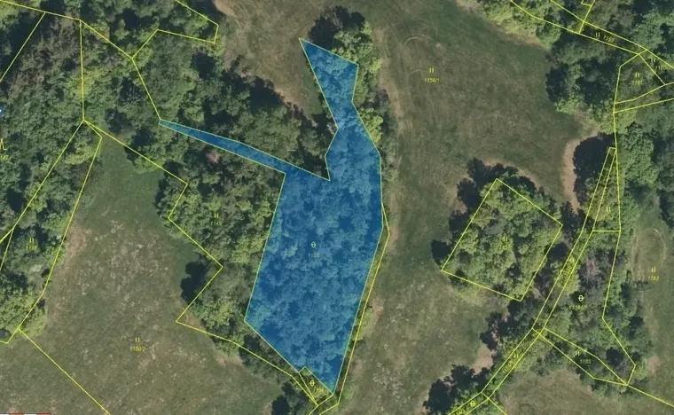 Dražba pozemku, Zálezly, 3813 m2