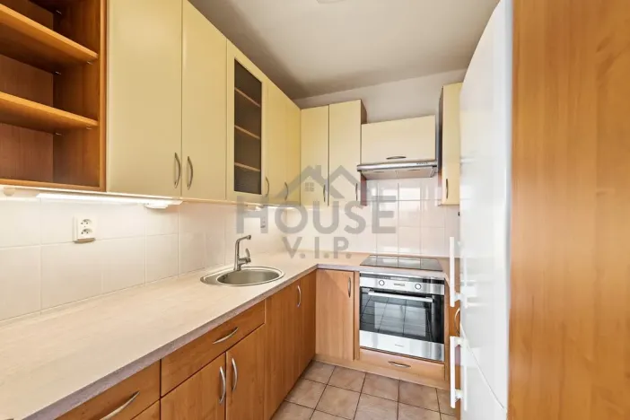 Prodej bytu 2+kk, Praha - Modřany, Krouzova, 45 m2