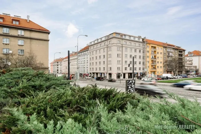 Prodej bytu 2+kk, Praha - Žižkov, Jeseniova, 66 m2