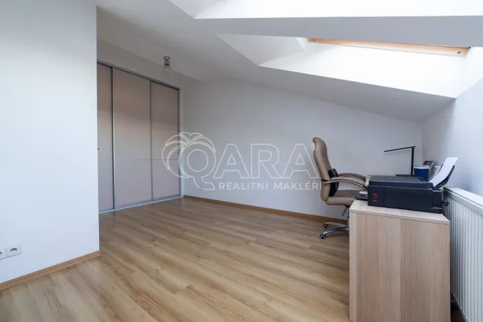 Pronájem rodinného domu, Stehelčeves, V. Poláka, 128 m2