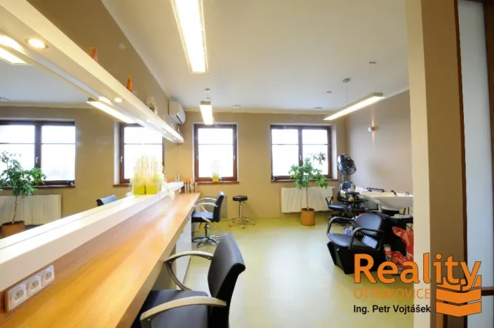 Pronájem komerční nemovitosti, Otrokovice - Kvítkovice, K. H. Máchy, 20 m2