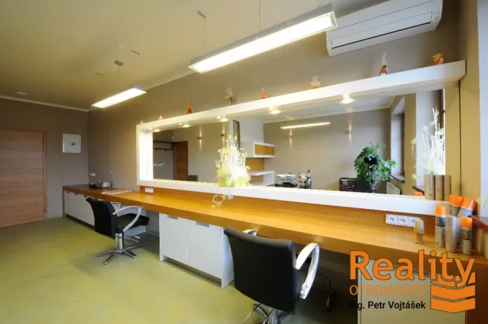 Pronájem komerční nemovitosti, Otrokovice - Kvítkovice, K. H. Máchy, 20 m2