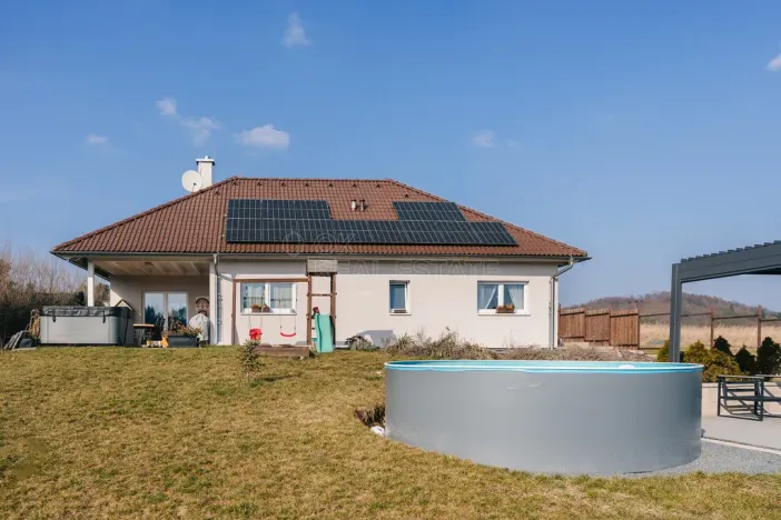 Prodej rodinného domu, Neveklov - Nebřich, 116 m2