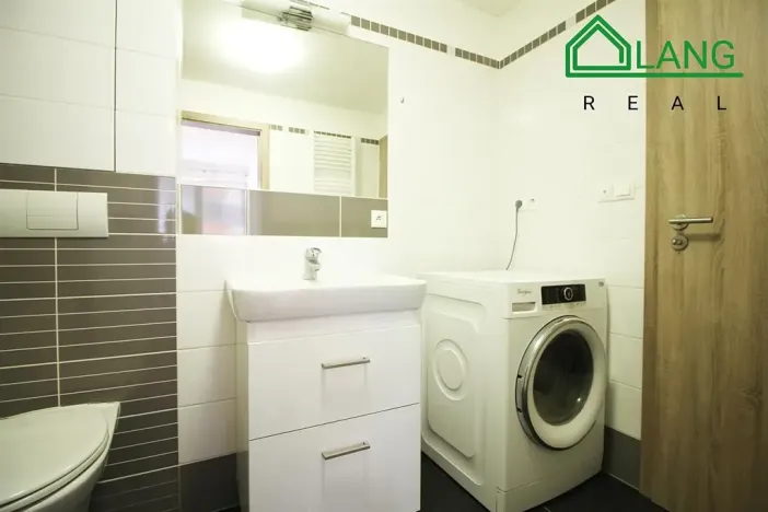 Pronájem bytu 2+kk, Brno, Mojmírovo náměstí, 50 m2