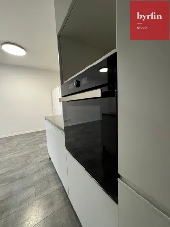 Pronájem bytu 2+kk, Opava, Otická, 47 m2