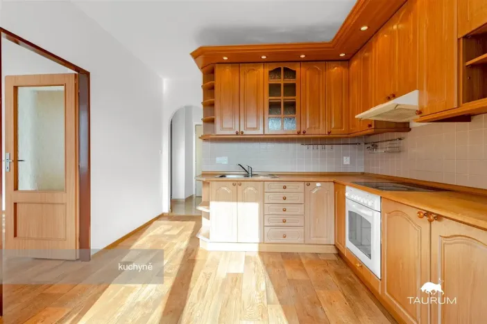 Prodej bytu 2+1, Tlučná, Na Čampuli, 65 m2