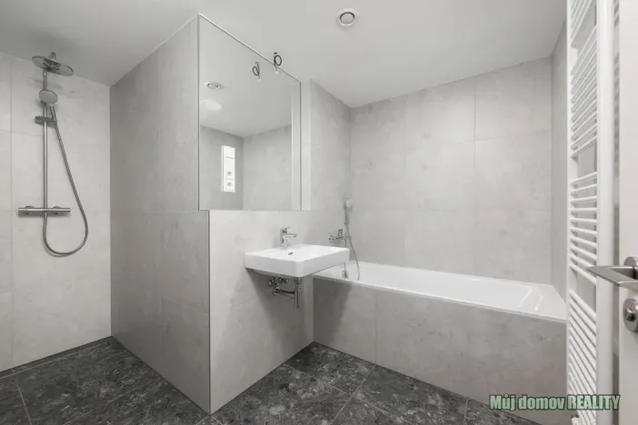 Prodej bytu 3+kk, Praha - Modřany, Československého exilu, 127 m2