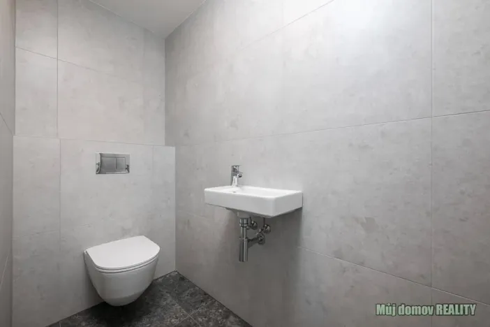 Prodej bytu 3+kk, Praha - Modřany, Československého exilu, 127 m2