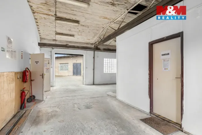 Prodej výrobních prostor, Kladno, Tuchoraz, 333 m2