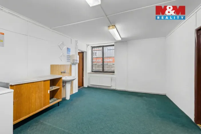 Prodej výrobních prostor, Kladno, Tuchoraz, 333 m2