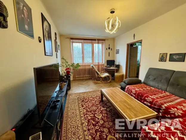 Prodej bytu 3+1, Plzeň - Jižní Předměstí, Brožíkova, 85 m2