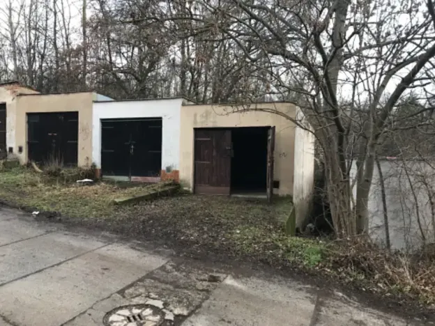 Pronájem garáže, Praha, Podle náhonu, 17 m2