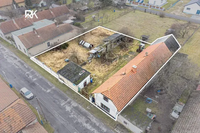 Prodej rodinného domu, Sány, Dlouhá, 164 m2