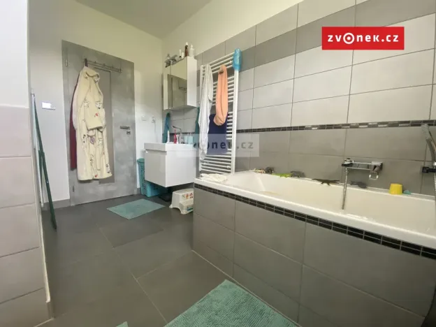 Pronájem rodinného domu, Hostišová, 131 m2