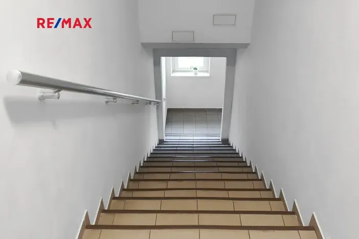 Pronájem bytu 1+kk, Plzeň, Skvrňanská, 30 m2