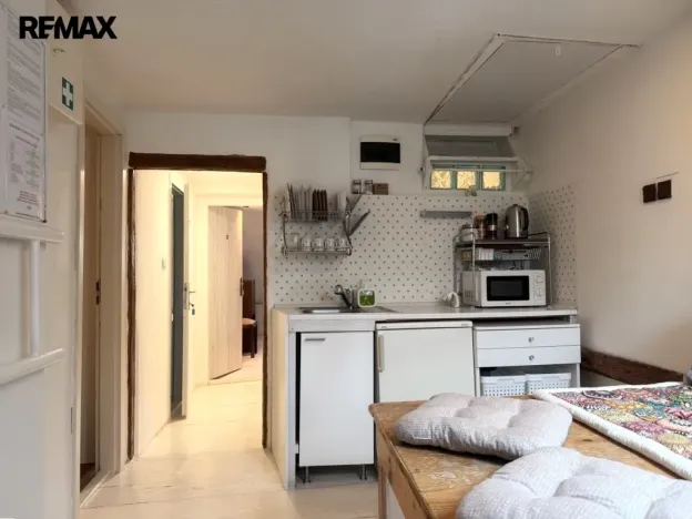 Prodej bytu 4+1, Karlovy Vary, Vyšehradská, 103 m2