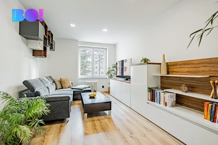 Prodej bytu 4+kk, Ostrava, Svazácká, 68 m2