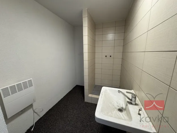 Pronájem komerční nemovitosti, Humpolec, Lnářská, 200 m2