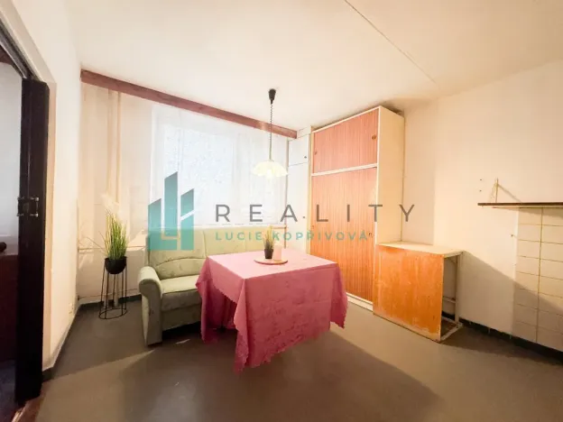 Prodej bytu 1+1, Hodonín, Velkomoravská, 31 m2