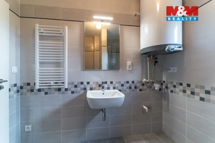 Prodej rodinného domu, Hostouň - Horoušany, 40 m2