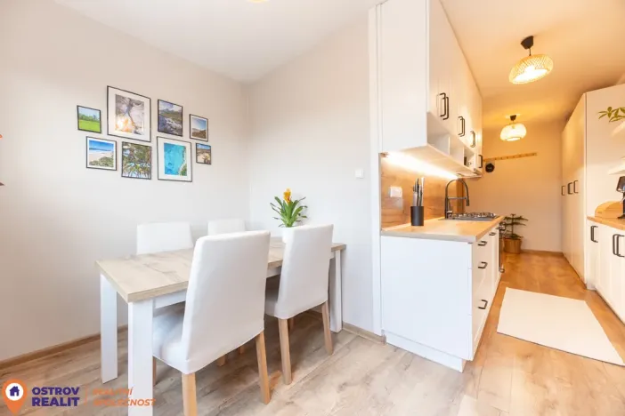 Prodej bytu 2+1, Šumperk, Fibichova, 56 m2