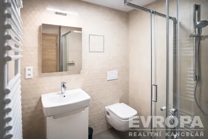 Prodej bytu 2+kk, Černý Důl, 47 m2