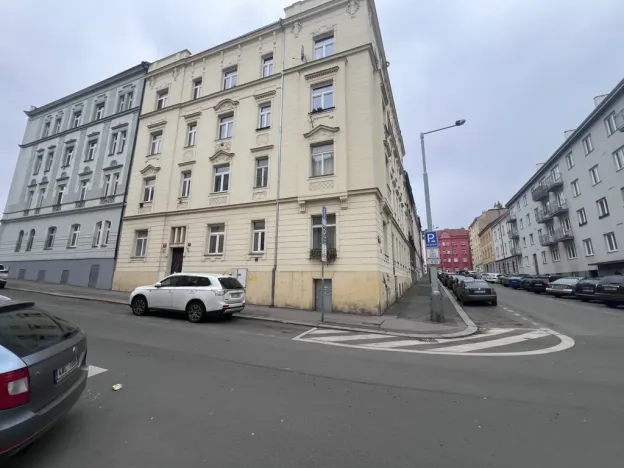 Pronájem obchodního prostoru, Praha - Libeň, Na Dědince, 158 m2