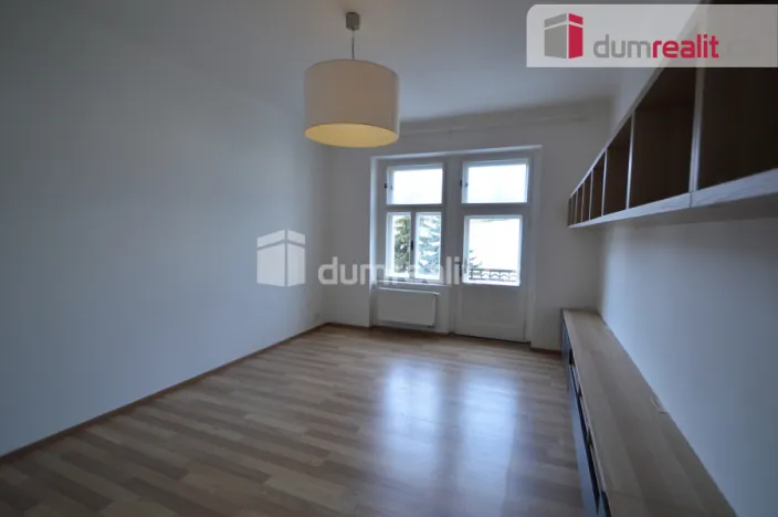 Pronájem bytu 2+1, Praha - Smíchov, U Nikolajky, 68 m2