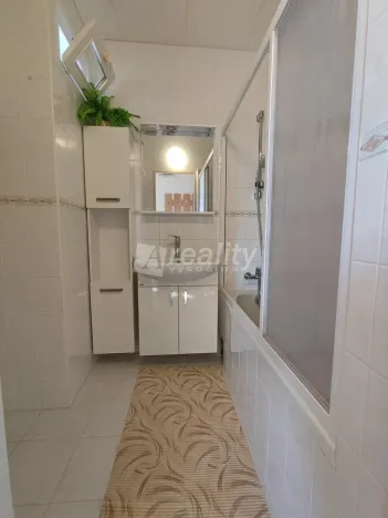 Pronájem bytu 3+1, Náměšť nad Oslavou, B. Němcové, 60 m2