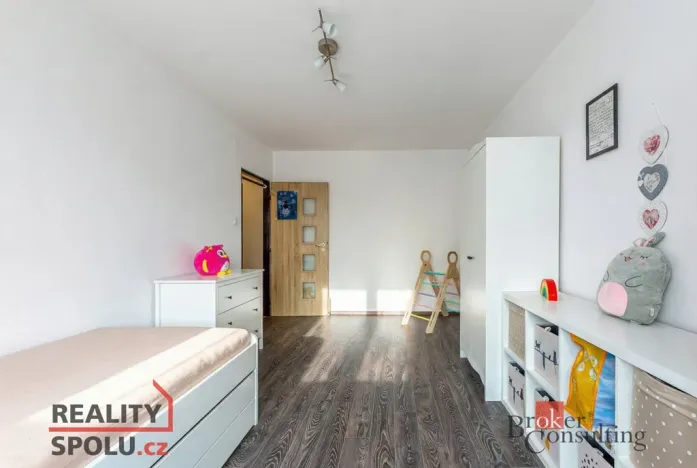 Prodej bytu 3+1, Zbůch, Náměstí, 79 m2