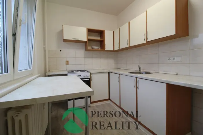 Pronájem bytu 2+1, Ostrov, Kollárova, 56 m2