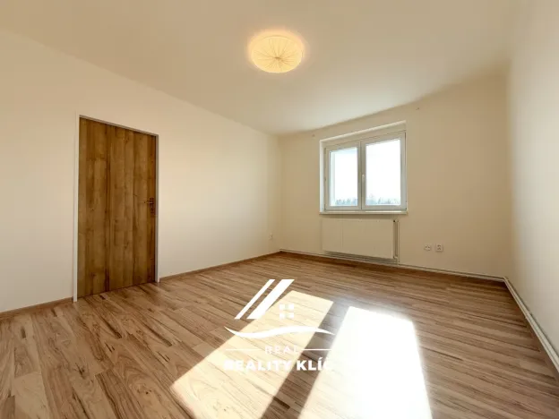 Pronájem bytu 2+1, Dolní Benešov, Osada míru, 55 m2