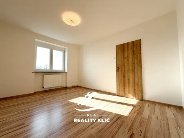 Pronájem bytu 2+1, Dolní Benešov, Osada míru, 55 m2