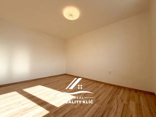 Pronájem bytu 2+1, Dolní Benešov, Osada míru, 55 m2