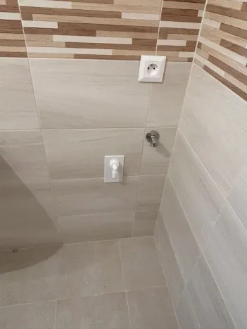 Pronájem bytu 1+kk, Praha - Strašnice, Věšínova, 40 m2