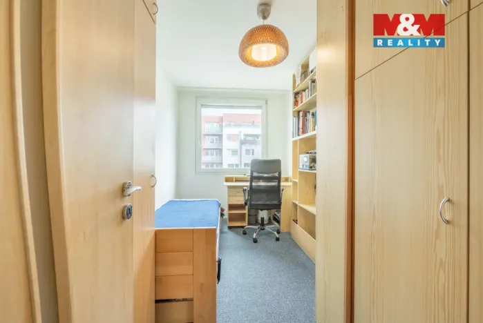 Prodej bytu 3+1, Praha - Prosek, Kytlická, 79 m2