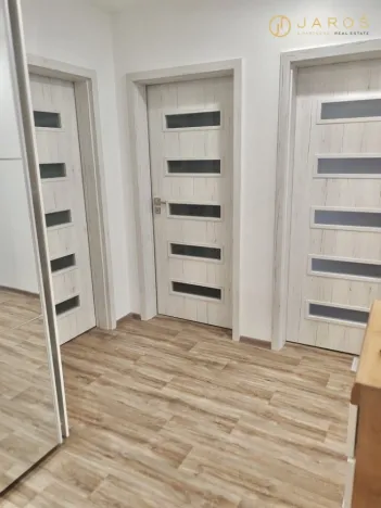 Pronájem bytu 3+1, Cheb, Stavbařů, 84 m2