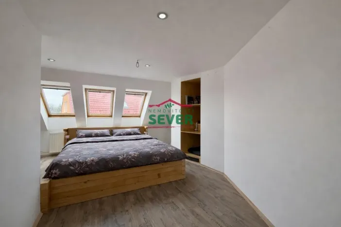 Prodej rodinného domu, Hrušovany, 208 m2