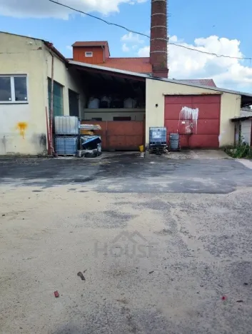 Prodej obchodního prostoru, Přelouč, Sportovní, 1800 m2