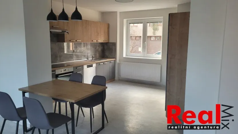 Pronájem bytu 2+kk, Brno - Královo Pole, Božetěchova, 58 m2