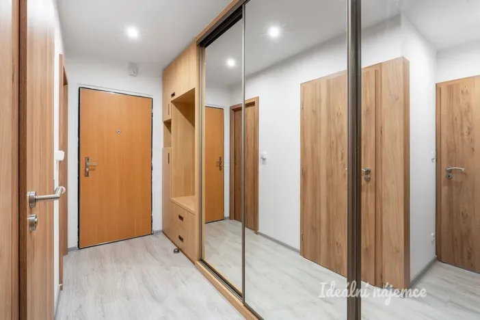 Pronájem bytu 2+1, Praha - Michle, Bítovská, 39 m2