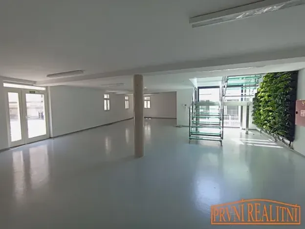 Pronájem kanceláře, Uherský Brod, Komenského, 20 m2