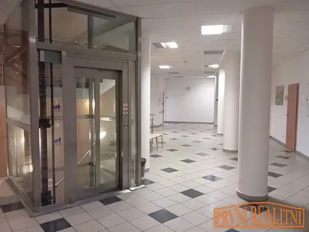 Pronájem kanceláře, Uherský Brod, Přemysla Otakara II., 47 m2
