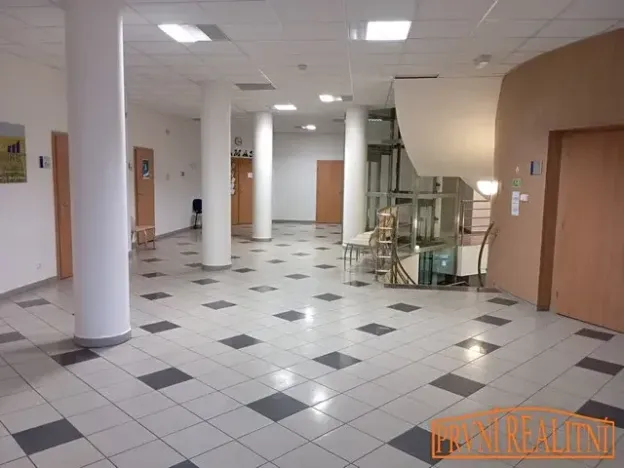 Pronájem kanceláře, Uherský Brod, Přemysla Otakara II., 47 m2