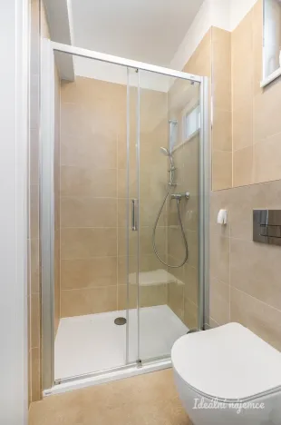 Pronájem bytu 4+kk, Praha - Lipence, Oddechová, 115 m2