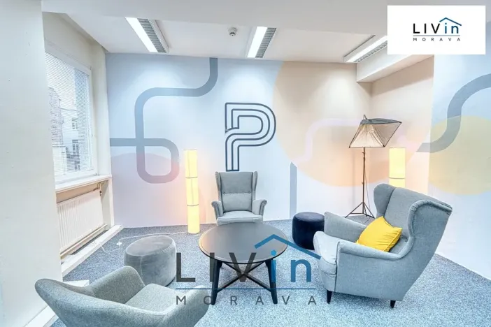 Pronájem kanceláře, Olomouc, Karolíny Světlé, 68 m2