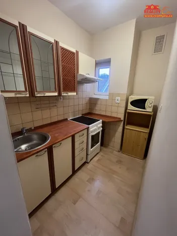 Pronájem bytu 2+kk, Nové Město nad Metují, Českých bratří, 42 m2