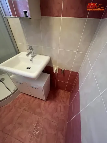 Pronájem bytu 2+kk, Nové Město nad Metují, Českých bratří, 42 m2