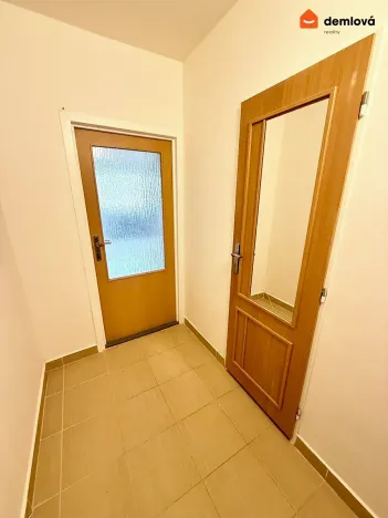 Pronájem bytu 1+kk, Ostrava, Na Obvodu, 27 m2