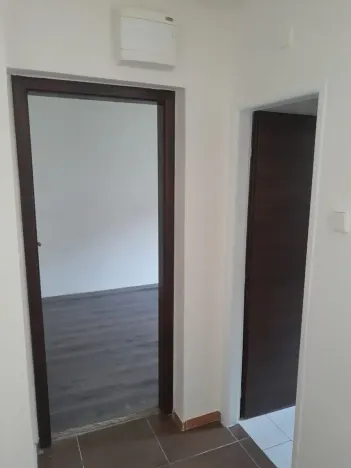 Pronájem bytu 1+1, Jablonné v Podještědí, Máchova, 40 m2